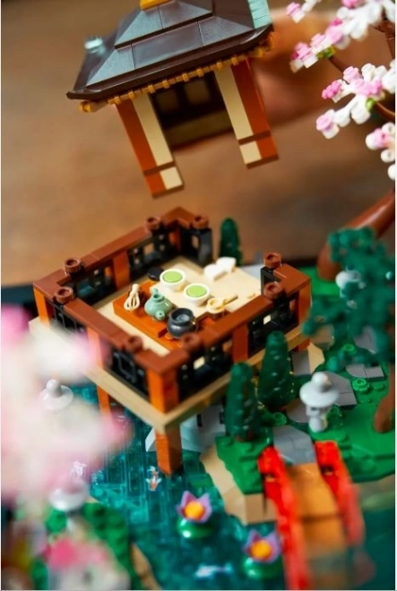 LEGO Icons Spokojny Ogród