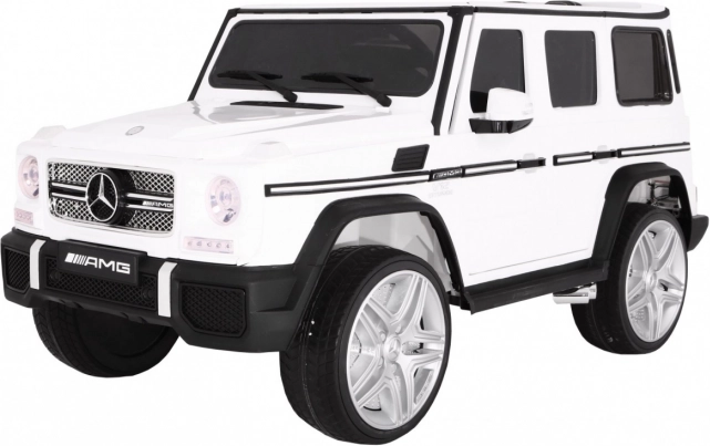 Realistyczny design AMG ze światłami LED
