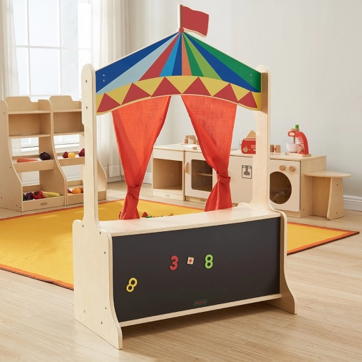 Przestrzeń do przechowywania z tyłu