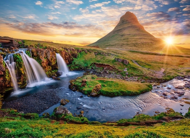 Puzzle Wodospad Kirkjufellsfoss, Islandia - 2000 elementów