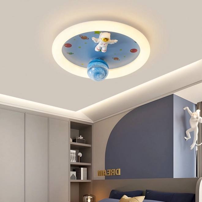 Ściemnialna lampa sufitowa LED dla dzieci z astronautą