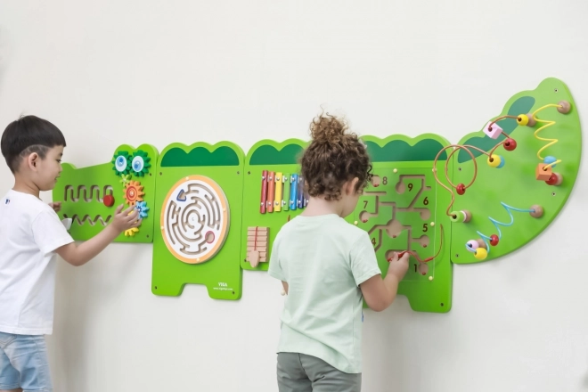 Drewniany panel ścienny Montessori - krokodyl