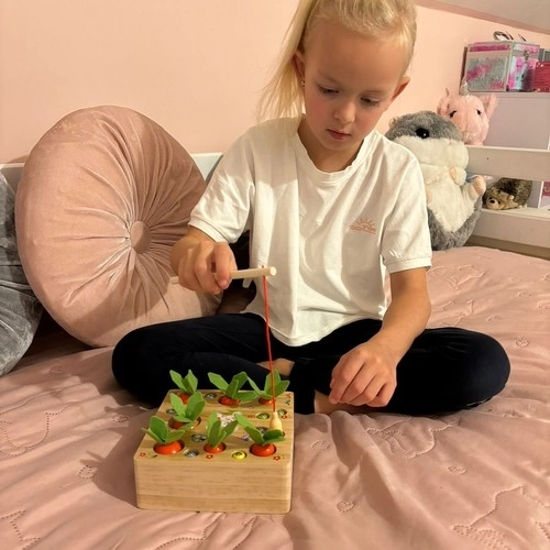Drewniana gra Montessori 2w1 - Marchewkowy ogródek dla dzieci