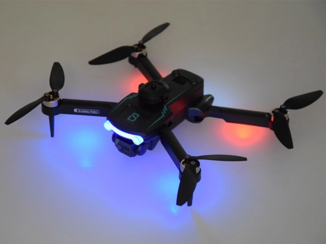 Składany dron z kamerą i zdalnym sterowaniem