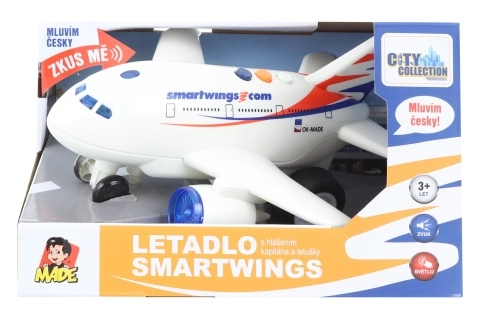 Samolot Smartwings z komunikatem kapitana i stewardessy