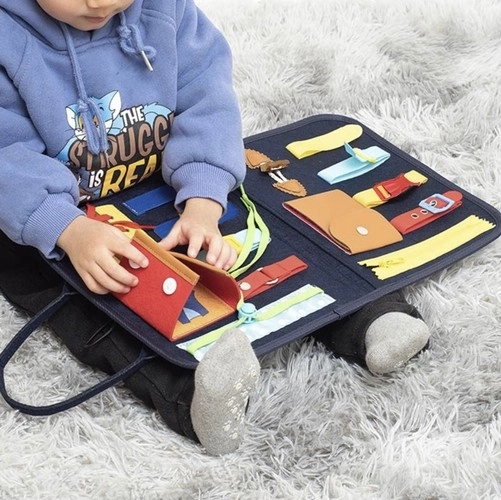 Sensoryczna tablica manipulacyjna - edukacyjna etui