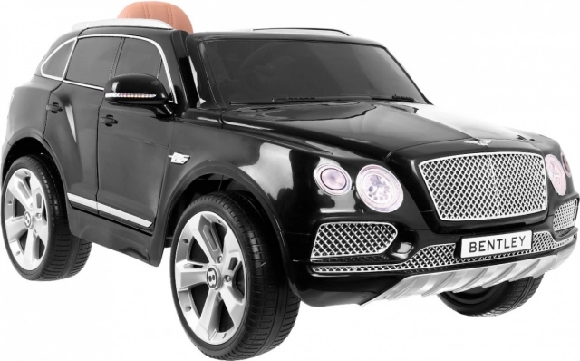 Realistyczny design BENTLEY ze światłami LED