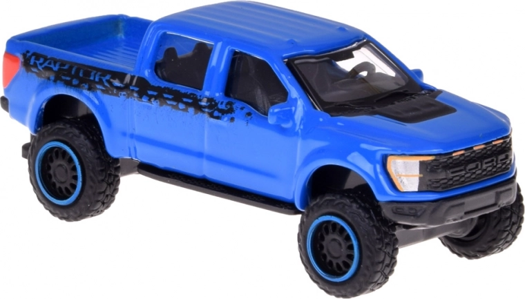 Metalowe nadwozie, wytrzymała konstrukcja