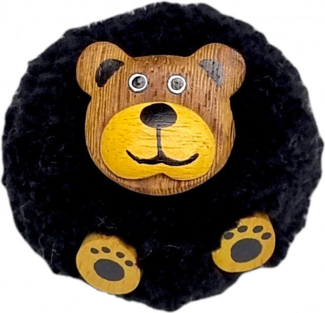 Drewniany magnes z pomponem niedźwiedź 2Kids Toys