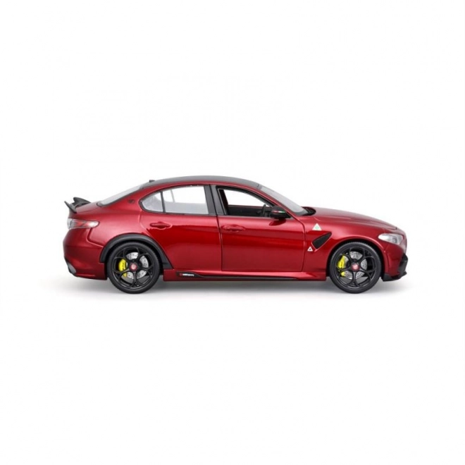 Bburago 1:18 Plus - Alfa Romeo Giulia GTAm - Met Czerwony