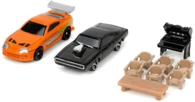 Dwa metalowe nano autka