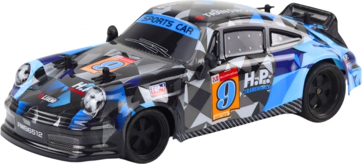 Sportowy design w skali 1:18