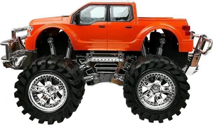Terenowy monster truck z ogromnymi kołami
