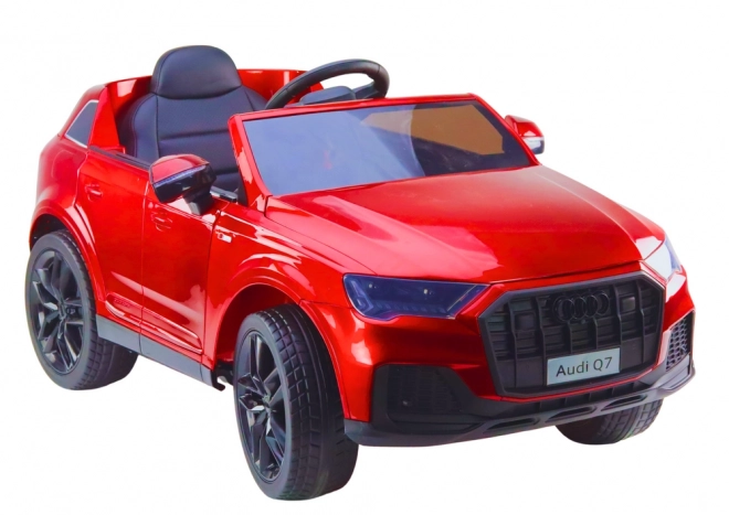 Samochodzik na baterie Audi Q7 czerwony lakierowany