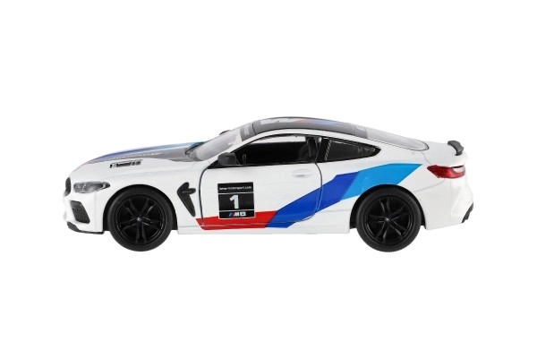 Samochód Kinsmart BMW M8 Competition Coupé 1:38 metal/plast 12,5cm 4 kolory na napęd wsteczny 12 sztuk w pudełku
