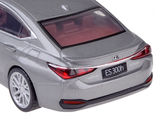 Model samochodu Lexus ES300h 1:35 z oświetleniem i dźwiękiem
