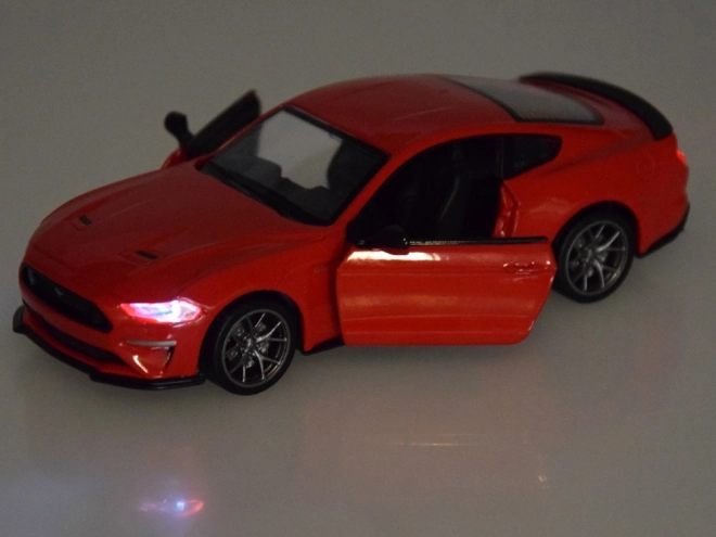 Model metalowy Ford Mustang GT 2018