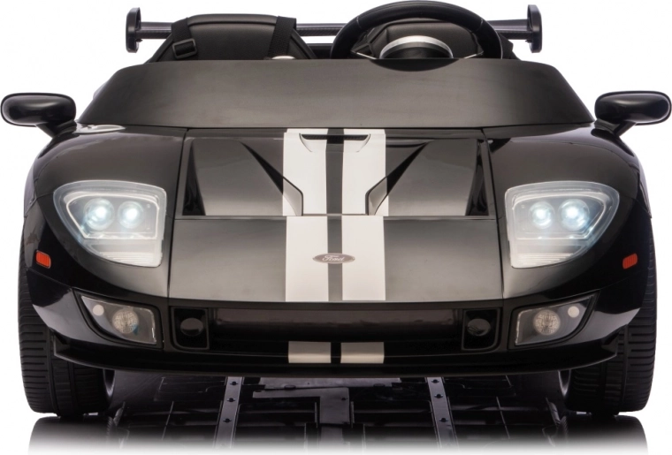 Moc 4x100 W i płynny start