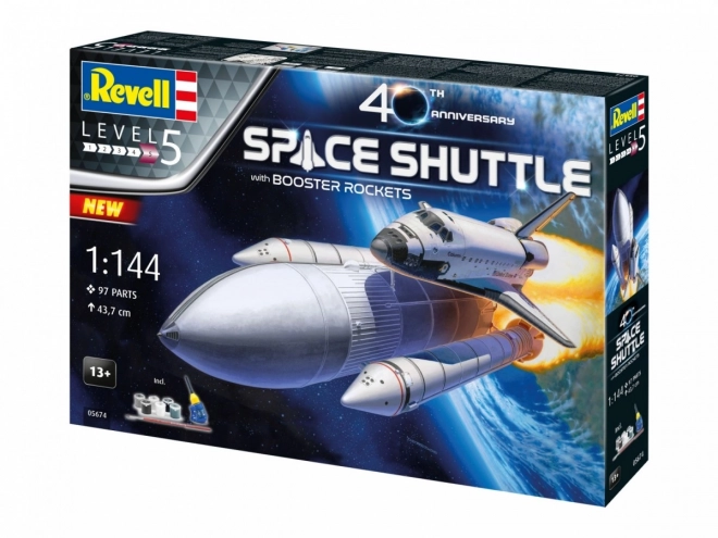 Model Revell Space Shuttle z rakietami wspomagającymi