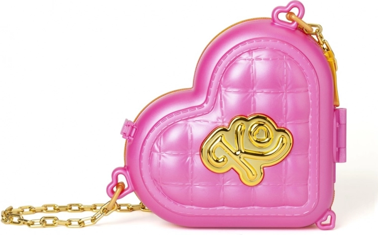 Torebka w kształcie serca na podróże