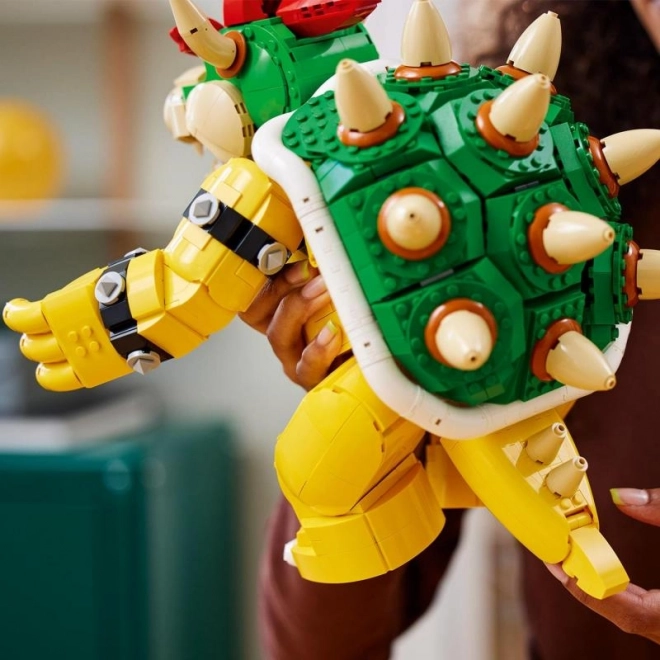 Interaktywny i ruchomy Bowser