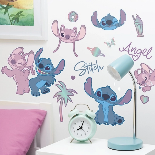 Naklejki na ścianę Stitch