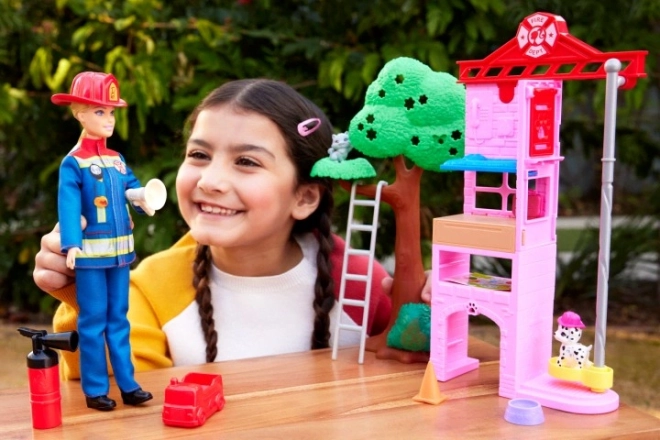 Lalka Barbie strażaczka z akcesoriami