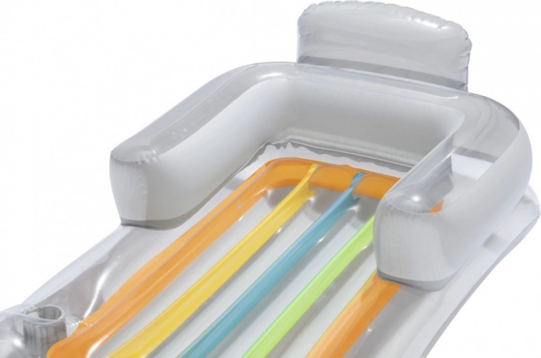 Wygodne oparcie i podłokietniki