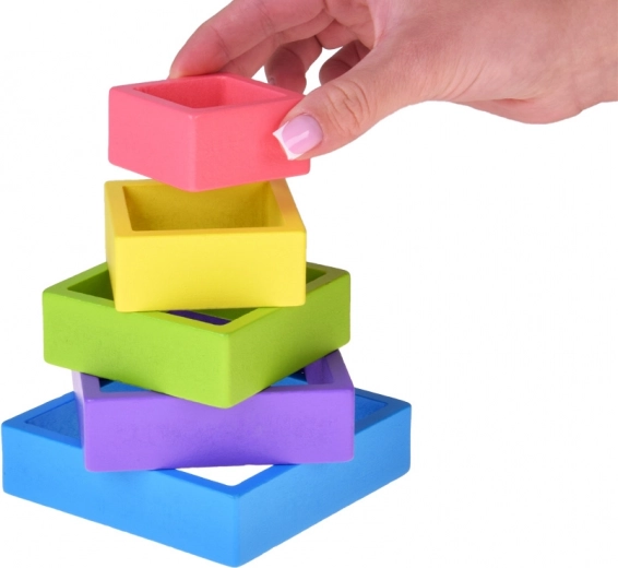 Uczy kolorów, kształtów i rozmiarów