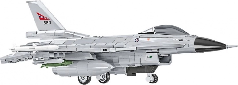 Świetny model do zabawy i ekspozycji