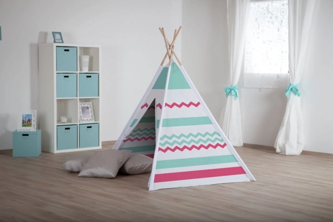 Oryginalny kolorowy tipi