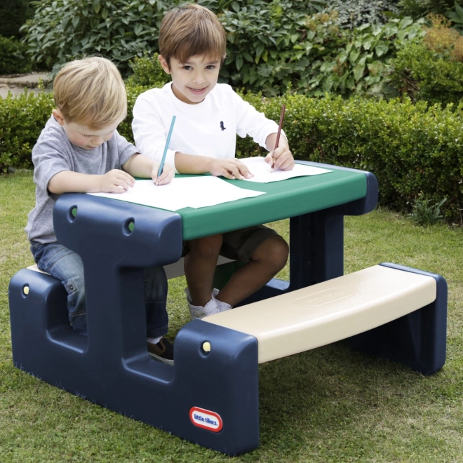 Dziecięcy stolik piknikowy niebiesko-zielony do ogrodu Little Tikes