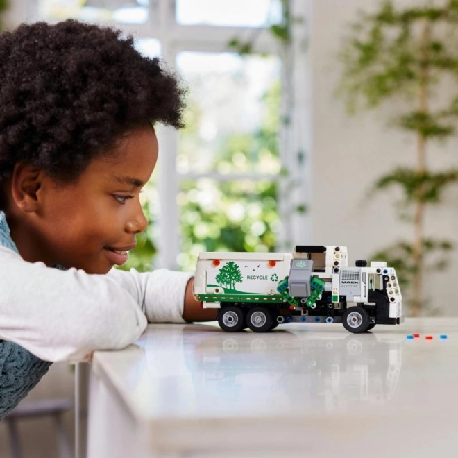 LEGOae Technic 42167 Elektryczny Śmieciarka Mackae LR