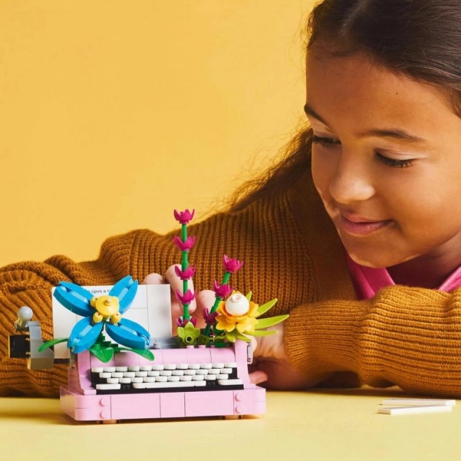 Zestaw konstrukcyjny dla dzieci - Maszyna do pisania z kwiatami LEGO Creator 3w1