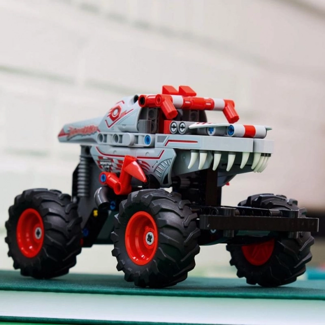 Lego Technic Monster Jam Thunderroarus z napędem pull-back