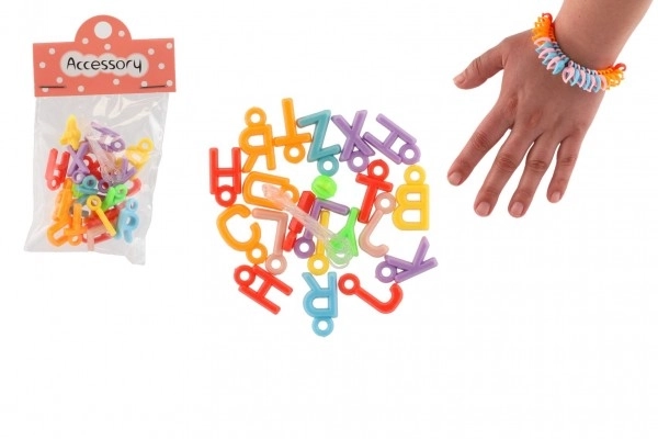 Plastikowe koraliki serce, litery ze sznurkiem 2 rodzaje w woreczku 6,5x11x1cm