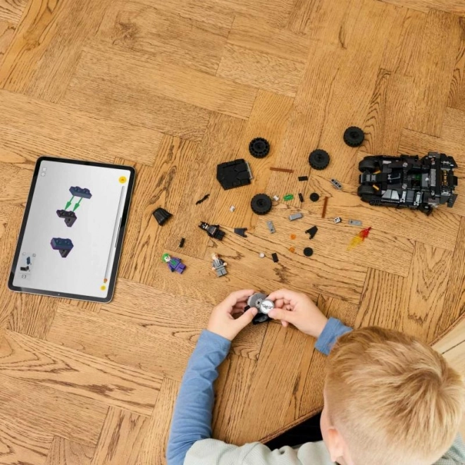 LEGO Super Heroes Tumbler Batmana przeciwko Dwojga Twarzom i Jokerowi