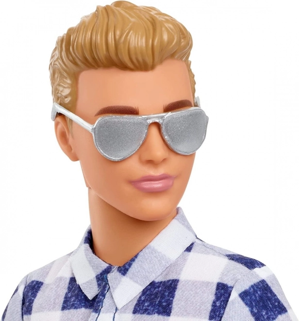 Lalka Barbie Kemping Ken z akcesoriami