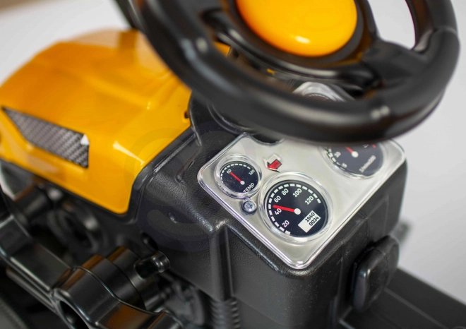 Dziecięcy traktor na pedały z przednią ładowarką