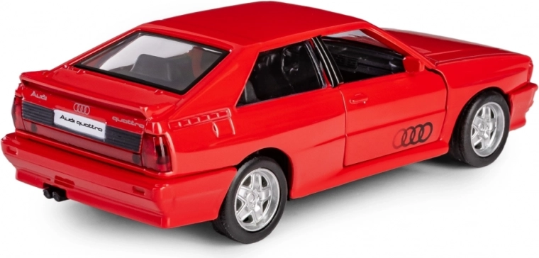 Napęd pull-back dla dynamicznej jazdy