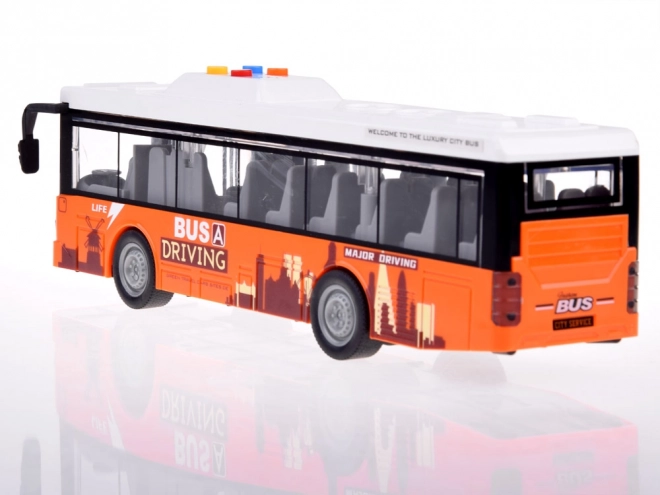 Duży autobus z dźwiękami i światłami