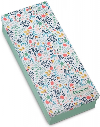 Pudełko prezentowe gotowe do wręczenia