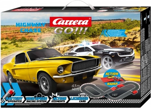 autodroga carrera go highway chase 4,3 m ze skocznią i autami chevrolet camaro i ford mustang