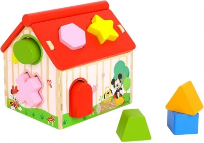 Drewniany domek z otworami z motywem postaci Disneya