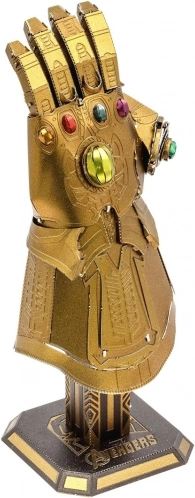 Detaliczy model z kolekcji Avengers