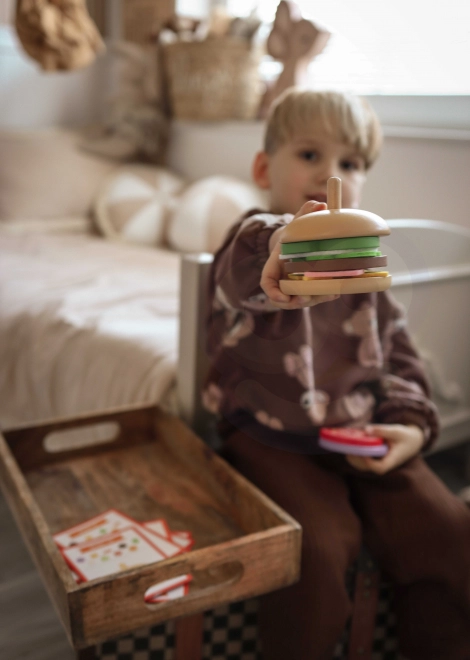 Drewniana burgerowa restauracja WOOPIE GREEN dla dzieci