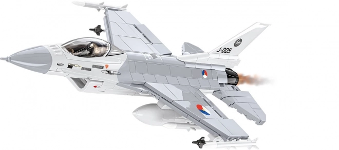 Zestaw konstrukcyjny F-16 AM Fighting Falcon