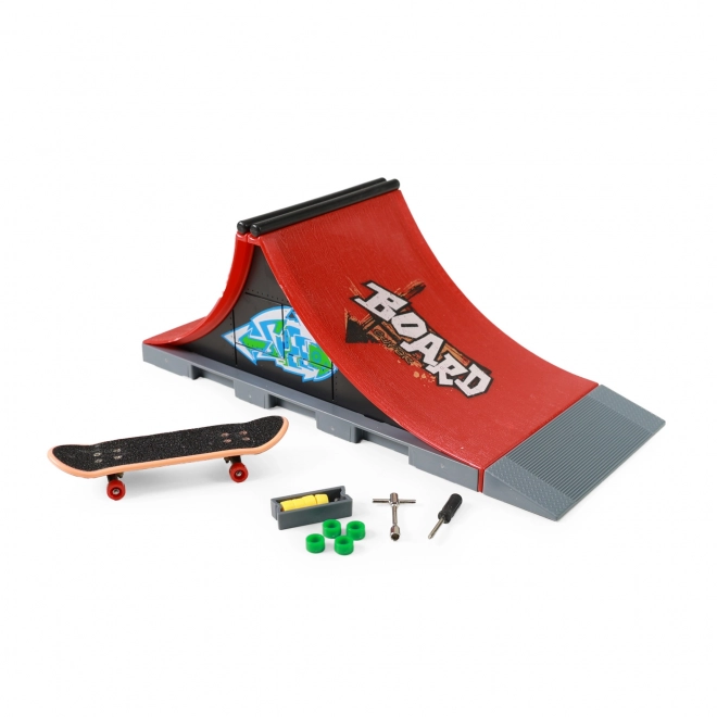 Skatepark - rampa do skateboardu/fingerboardu śrubowy