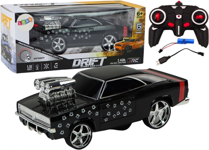 Zdalnie sterowany 1:18 Drift 360 Światła Dźwięki czarny