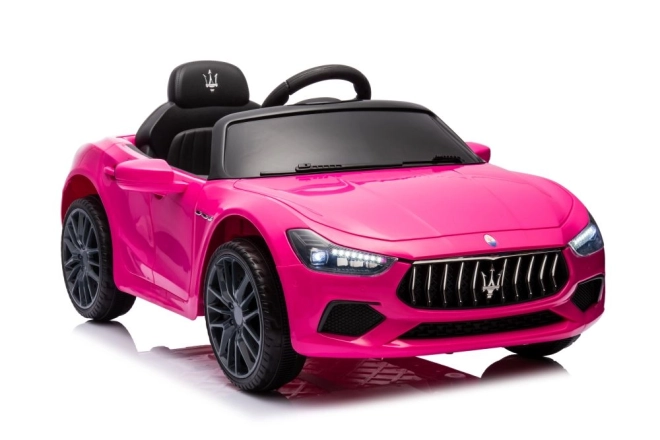 Auto elektryczne Maserati Ghibli różowe